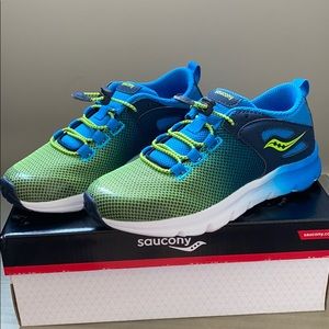 BRAND NEW YOUTH BOYS SNEAKERS